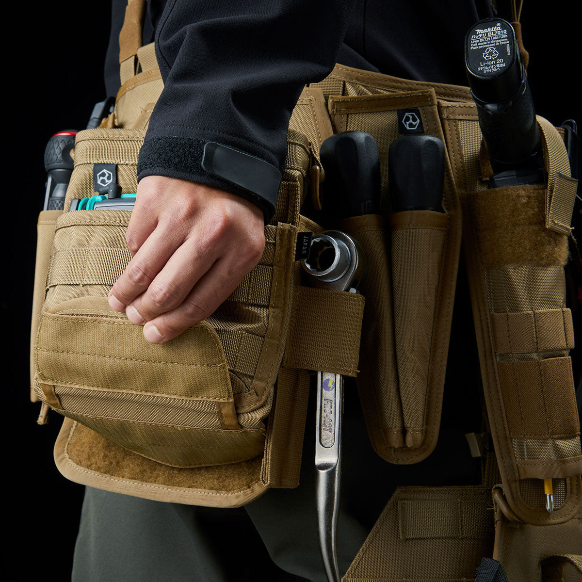 MAIN TOOL POUCH