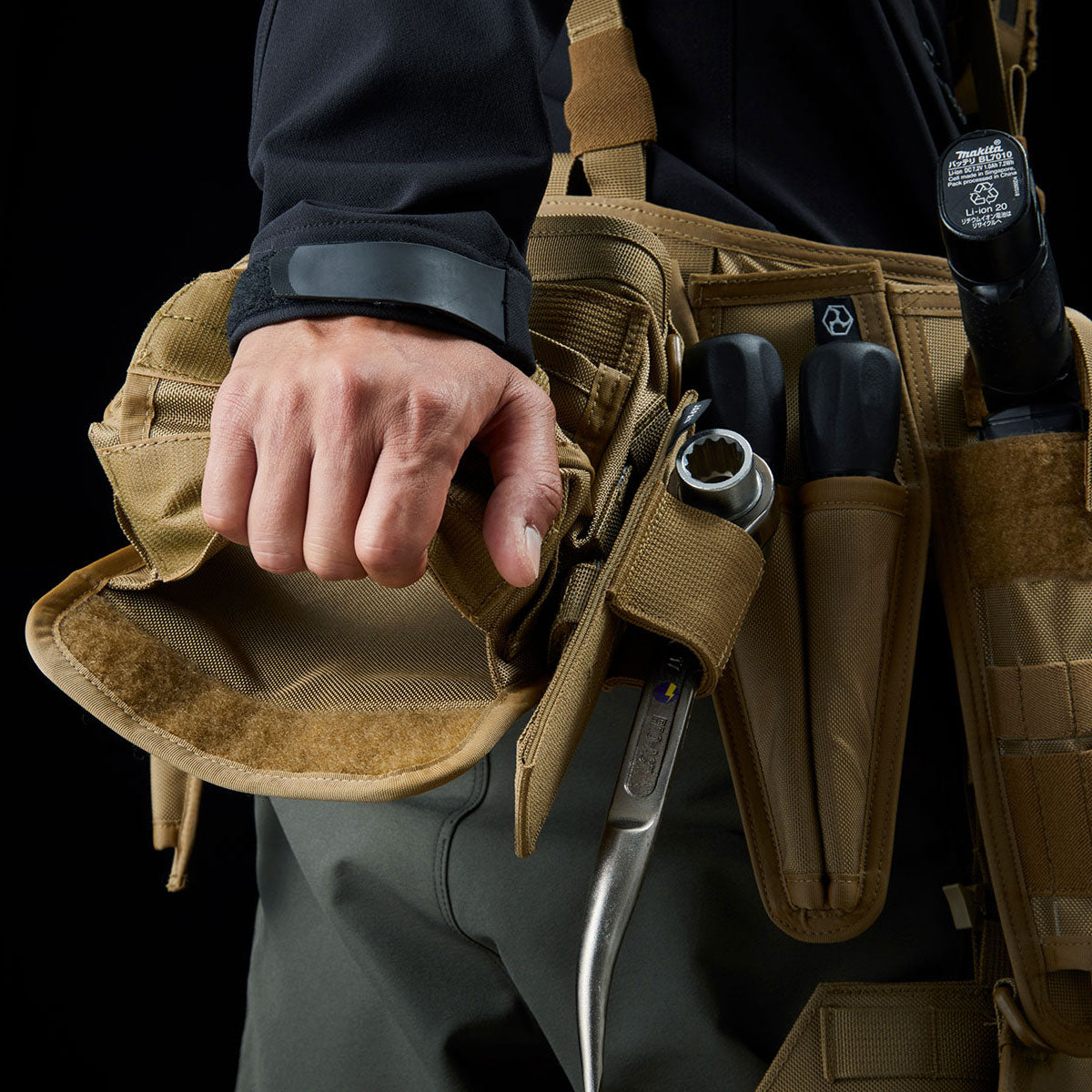 MAIN TOOL POUCH